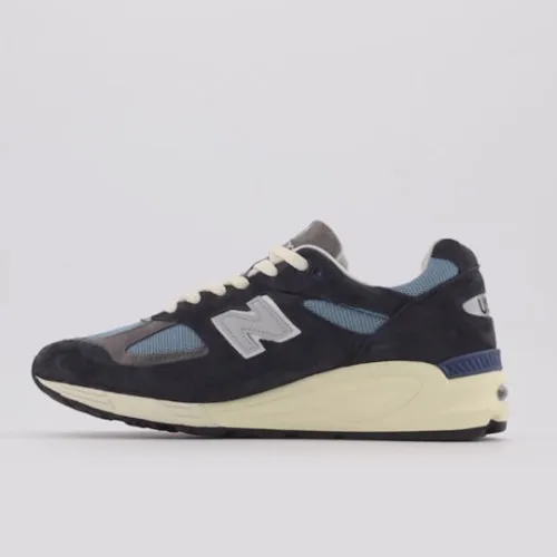 101417_New-Balance-990V2-Made-in-USA_NAVY_M990TB2_img1
