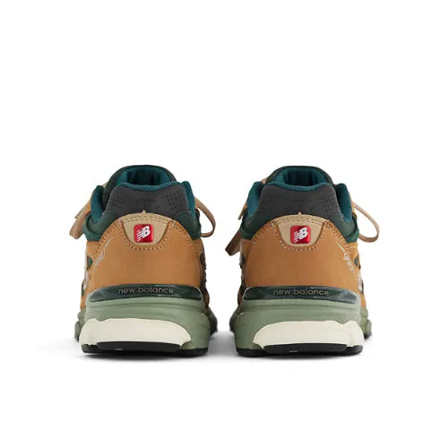A1764B_New-Balance-990V3-Made-In-USA_BROWN-OLIVE_M990WG3_img2