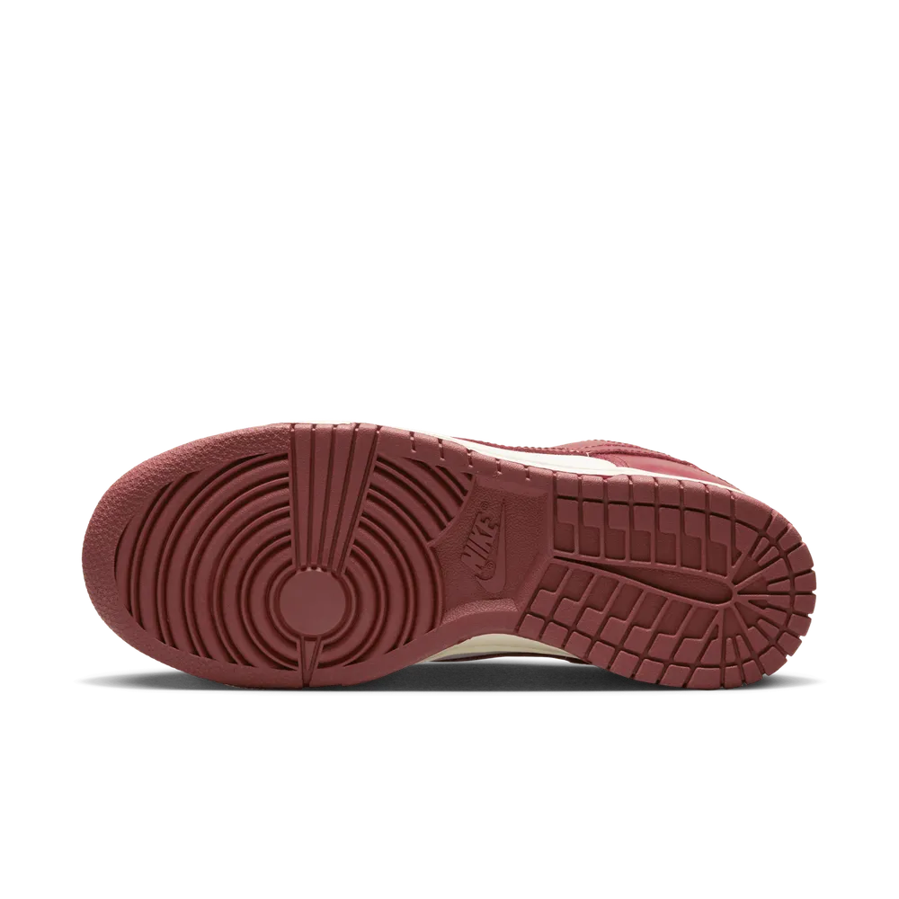 6C2729_Nike-Dunk-Low-PRM-WMNS_TEAM-RED_FJ4555-100_img2