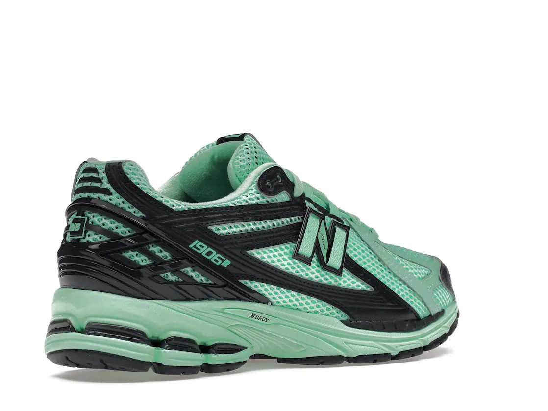 Size? x New Balance 1906R Size? x New Balance 1906R