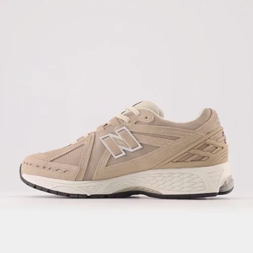 AC947F_New-Balance-1906R_MINDFUL-GREY_M1906RW_img1