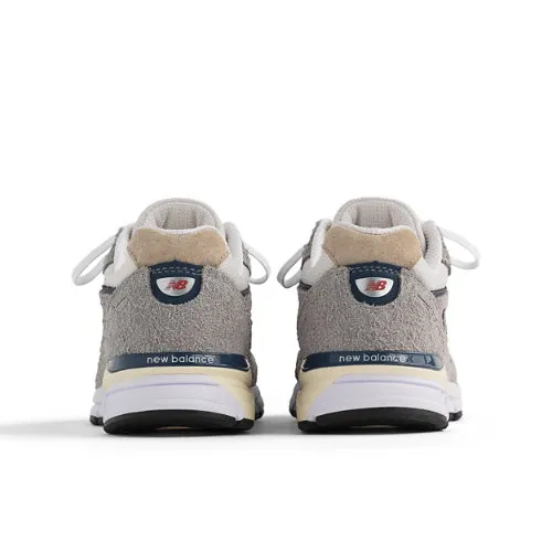 7F7976_New-Balance-990V4-Made-In-USA_GREY-SUEDE_U990TA4_img2