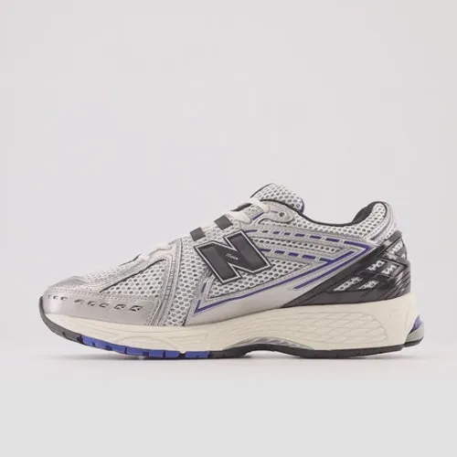 0A5388_New-Balance-1906R_SILVER-METALLIC_M1906RCD_img1