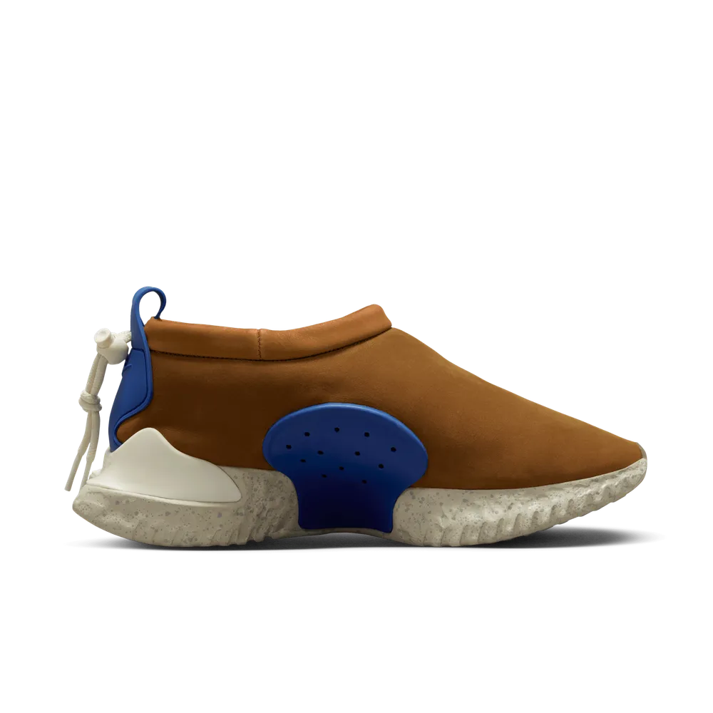 UNDERCOVER x Nike Moc Flow SP 