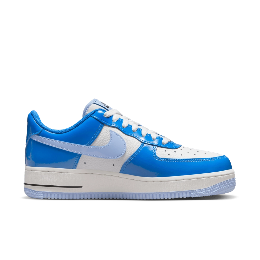 1975DD_Nike-Air-Force-1-Low-'07-WMNS_BLUE-PATENT_FJ4801-400_img2