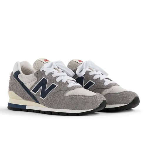 293242_New-Balance-996-Made-in-USA_GREY-NAVY_U996TE_img0