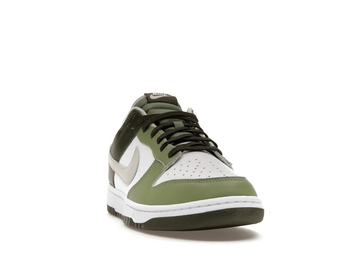 Nike Dunk High オリーブ/ホワイト Nike Dunk Low 