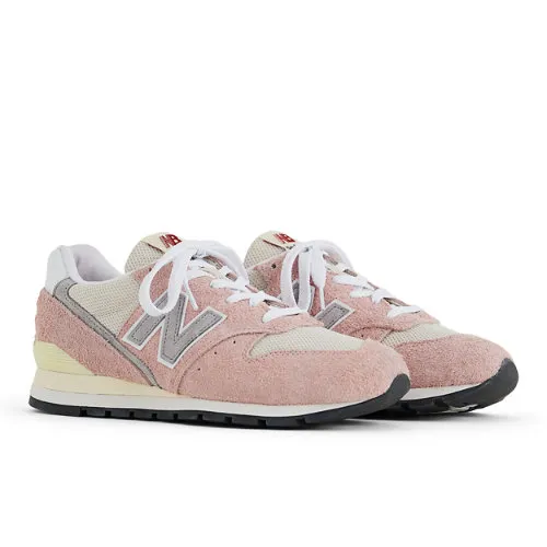 DEB1A8_New-Balance-996-Made-in-USA_PINK-HAZE_U996TA_img0