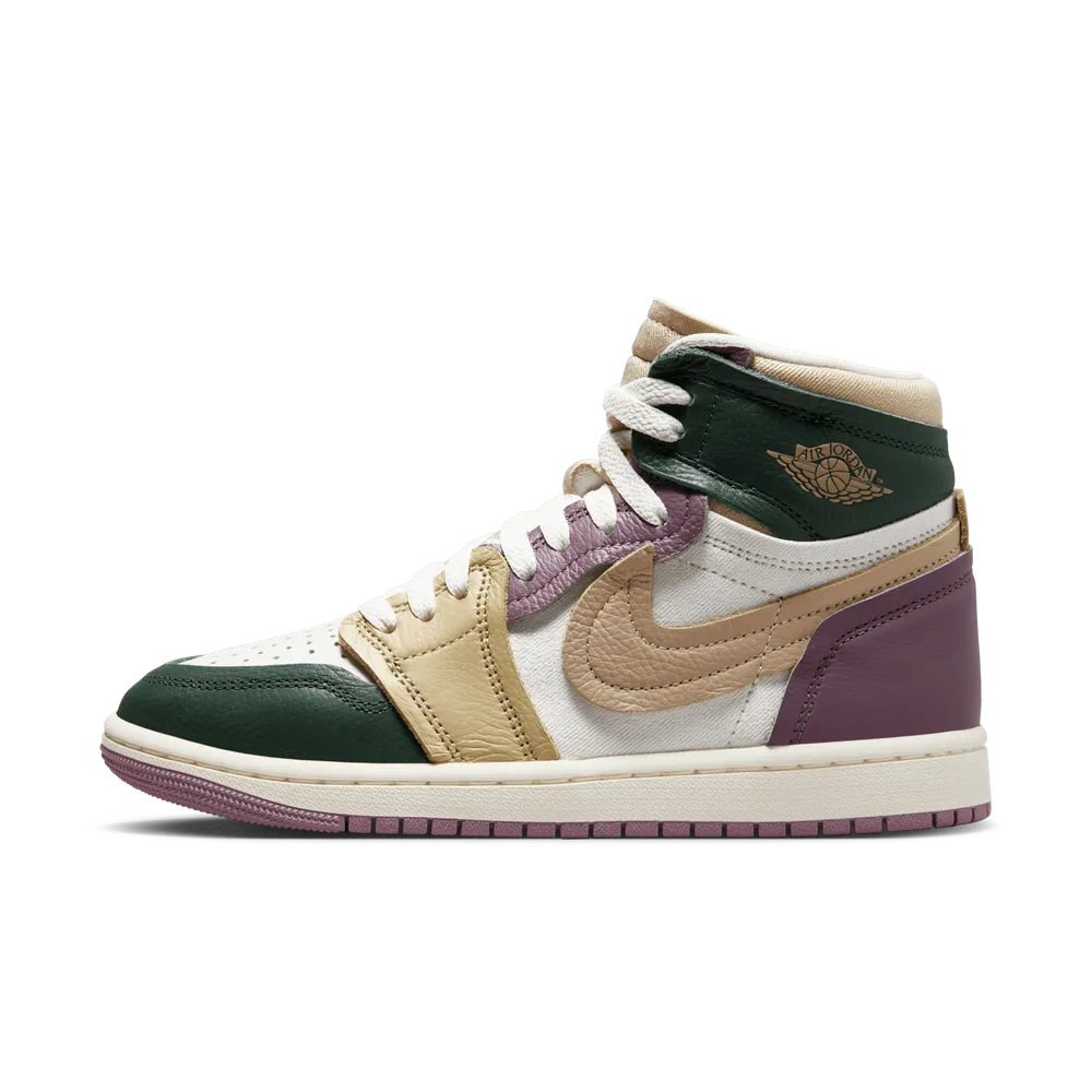 56424E_Air-Jordan-1-MM-High-WMNS_GALACTIC-JADE_FB9891-300_img0