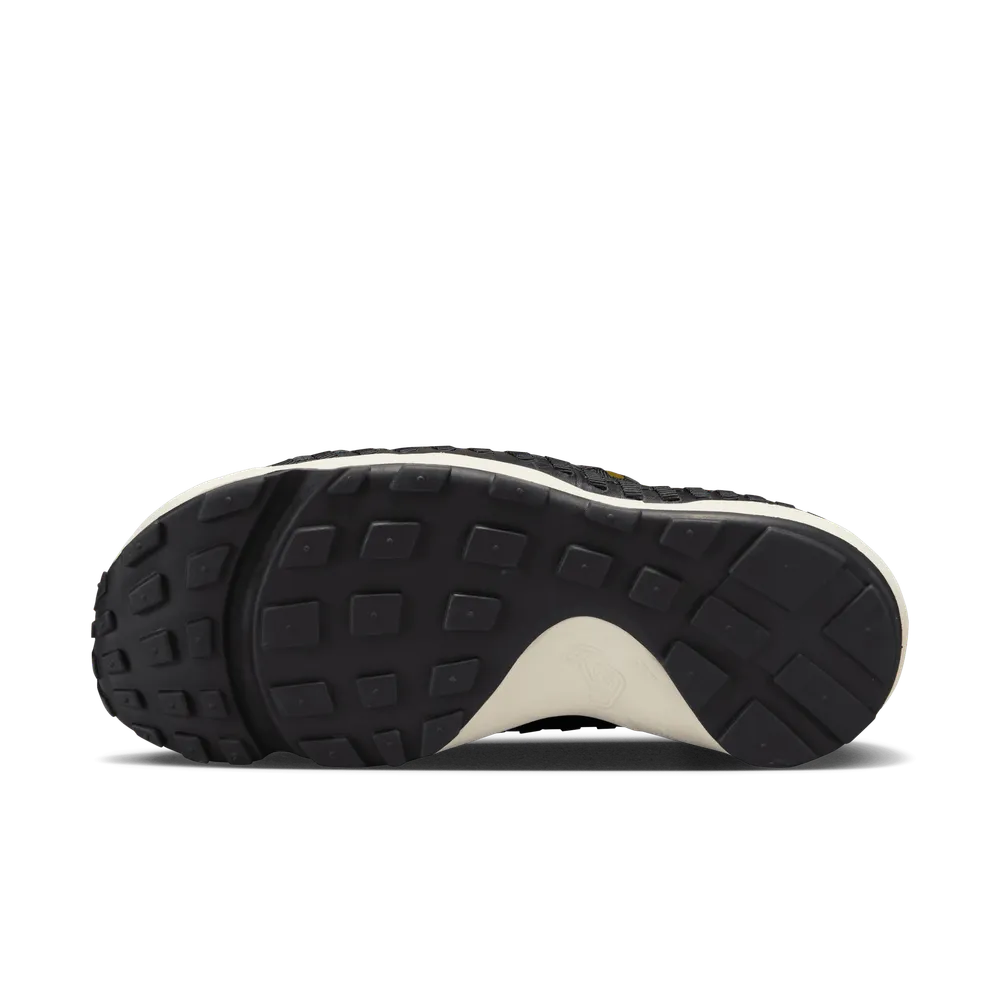 363332_Nike-Air-Footscape-Woven-WMNS-_BLACK-CROC-_FQ8129-010_img1