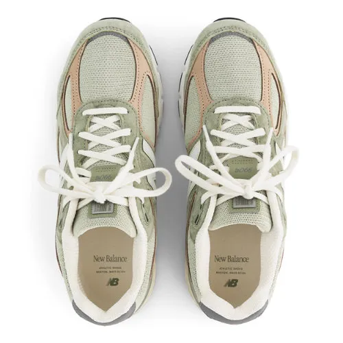 New Balance 990v4 Made in USA 