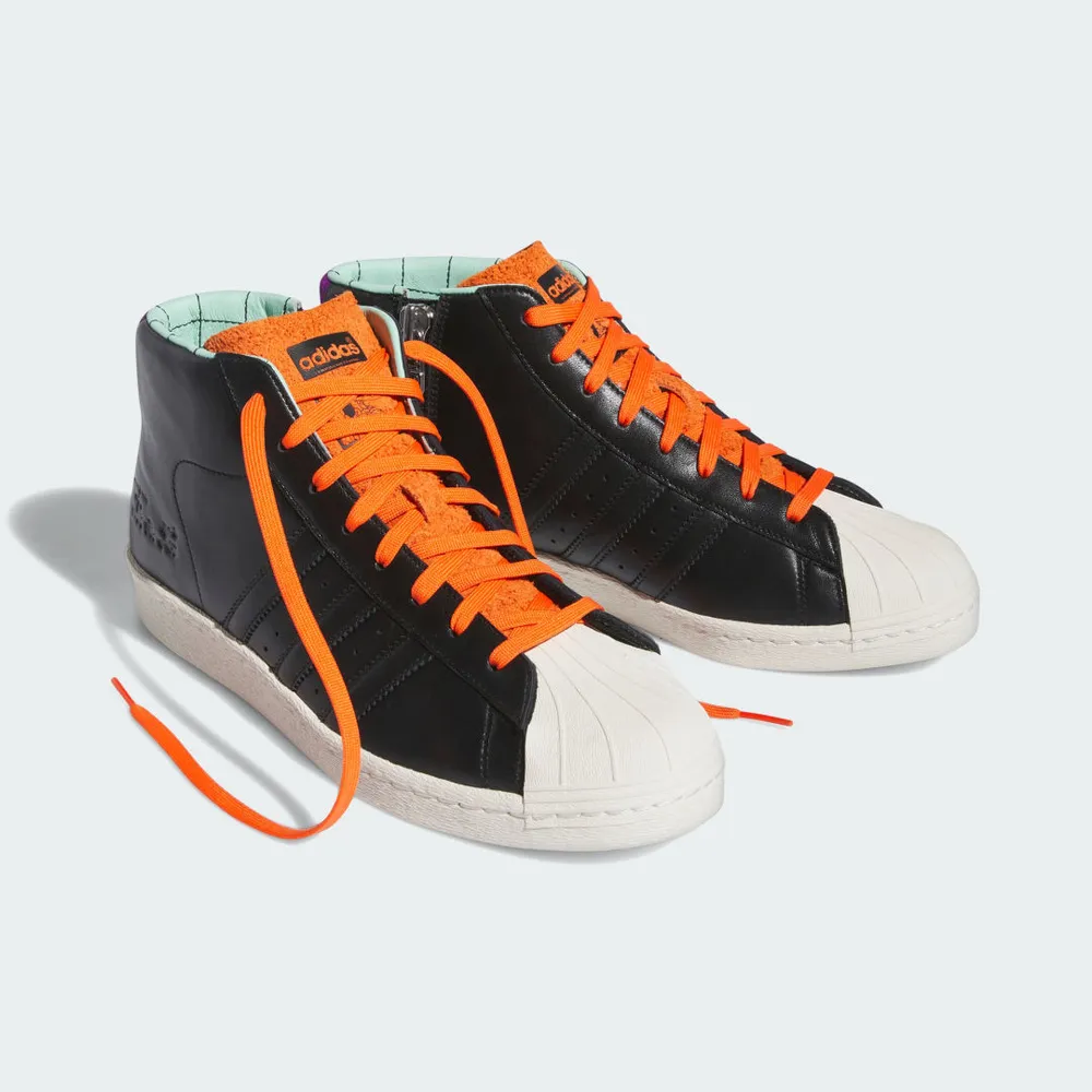 262626_The-Simpsons-x-adidas-Pro-Model_POOCHIE_IE7563_img2