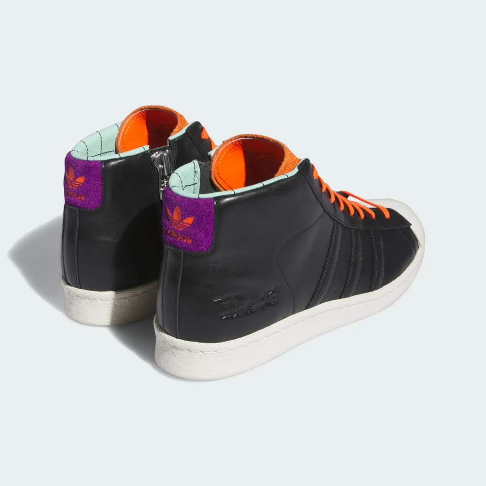262626_The-Simpsons-x-adidas-Pro-Model_POOCHIE_IE7563_img3