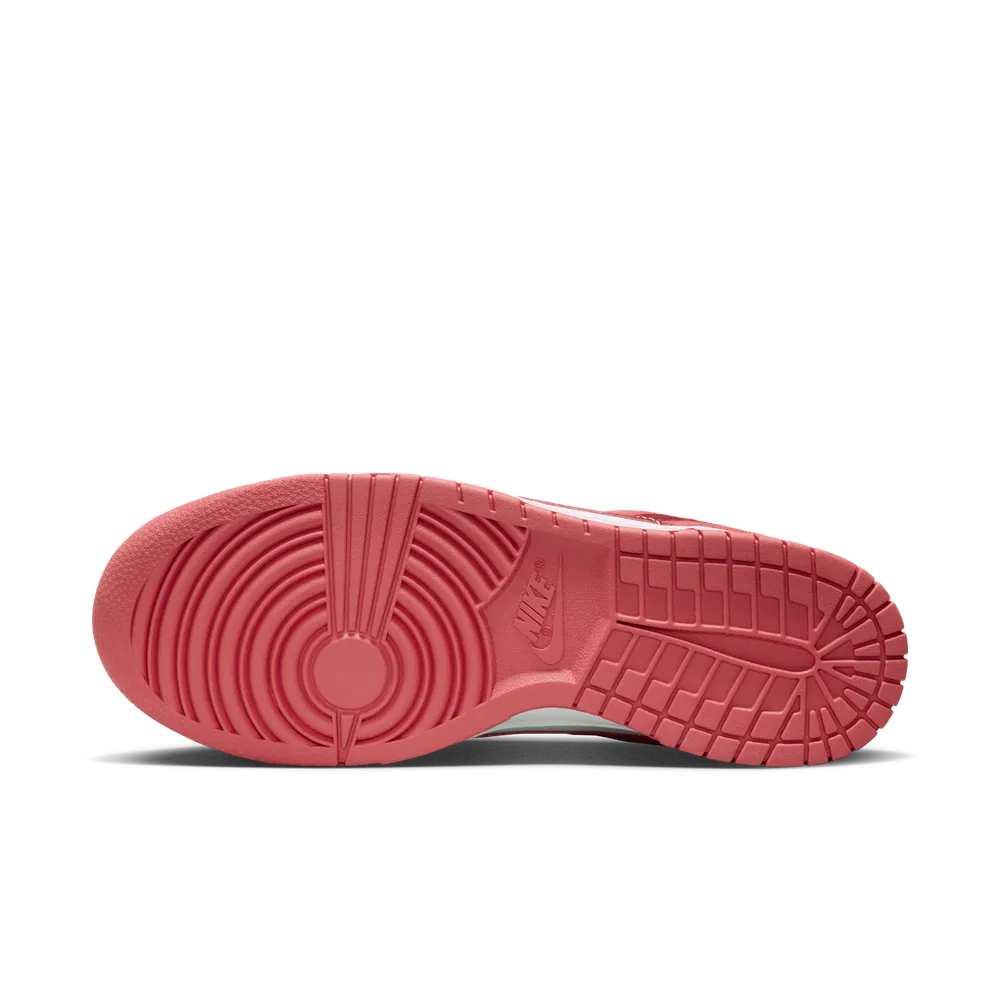 BD5559_Nike-Dunk-Low-WMNS_VALENTINE'S-DAY_FQ7056-100_img2