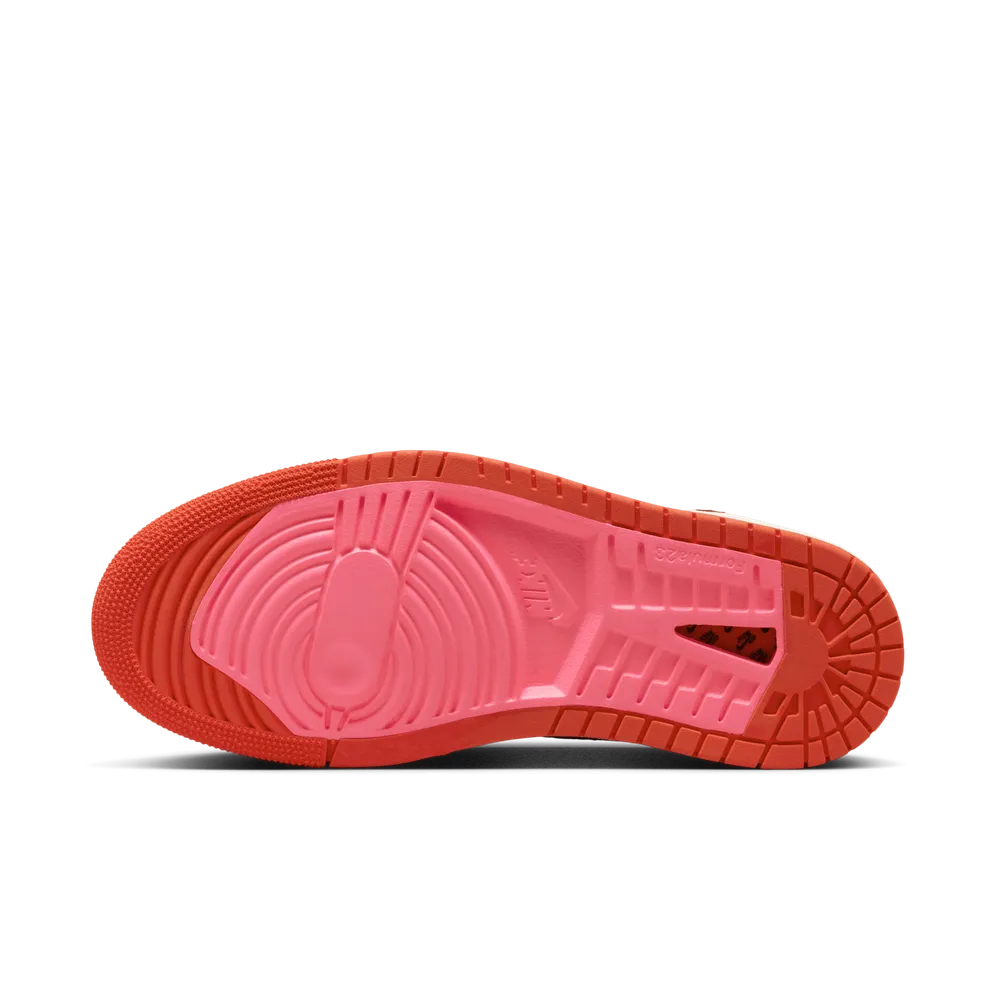 513729_Air-Jordan-1-Zoom-CMFT-2-WMNS_CACAO-WOW-PICANTE-RED_DV1305-206_img1