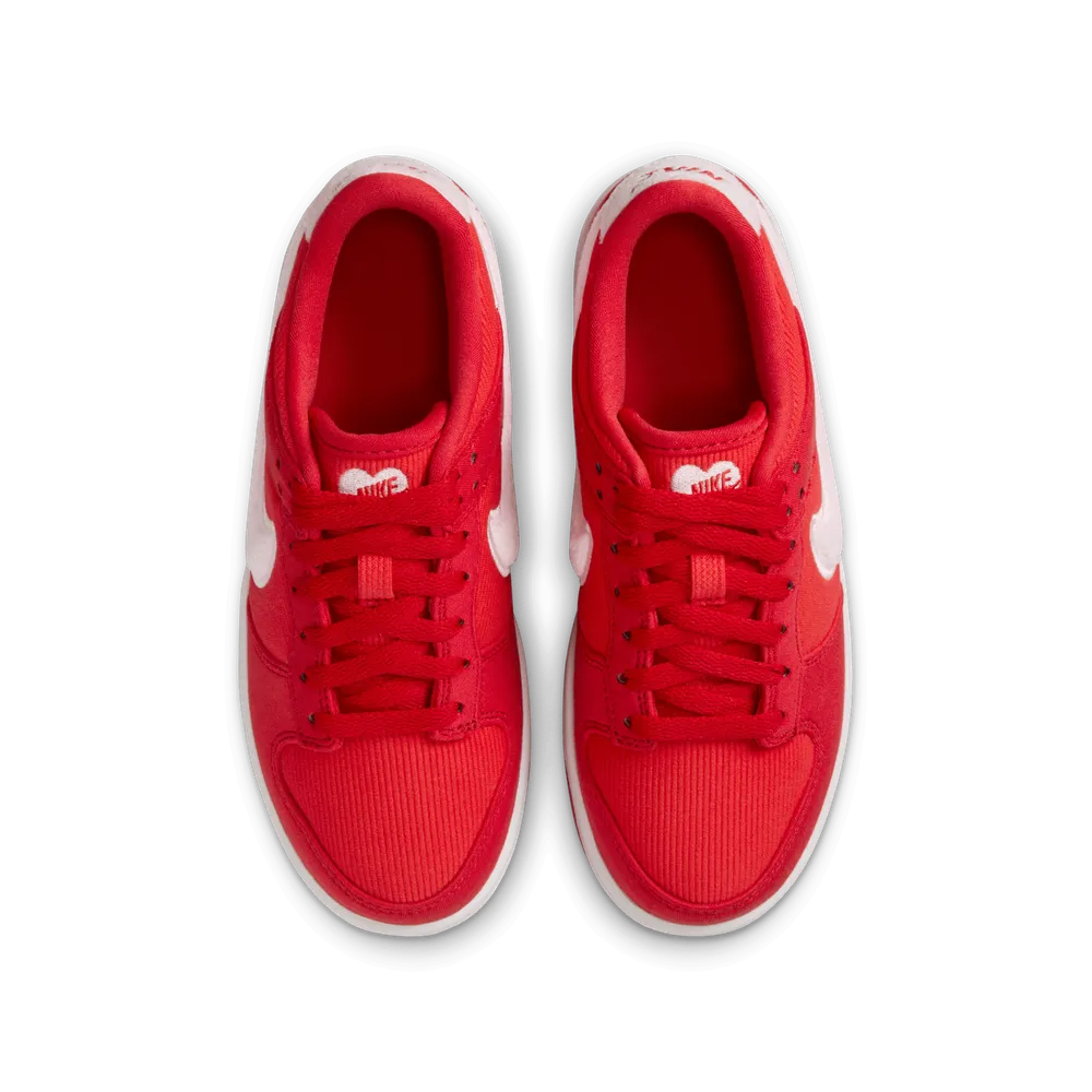 B30F2B_Nike-Dunk-Low-GS_VALENTINE'S-DAY_FZ3548-612_img3