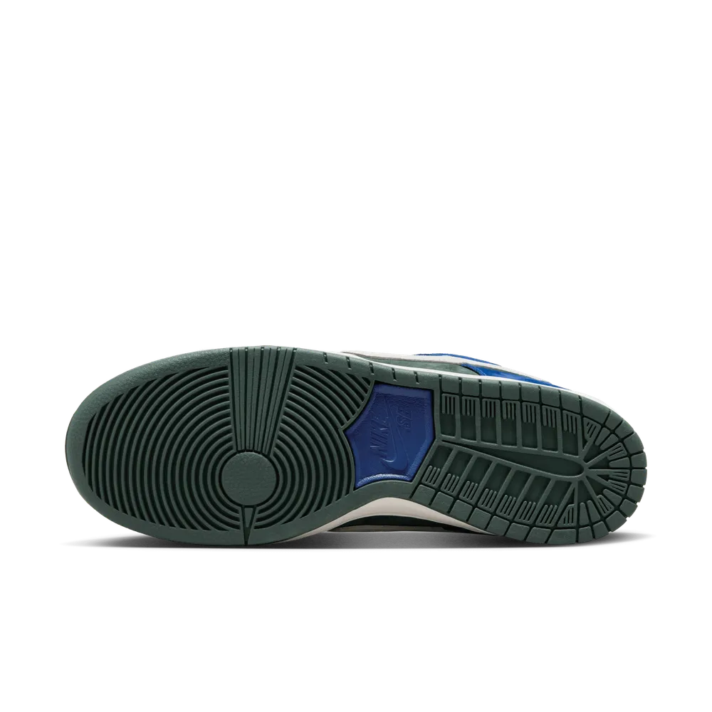 1A3374_Nike-SB-Dunk-Low-Pro_DEEP-ROYAL-BLUE_HF3704-400_img2