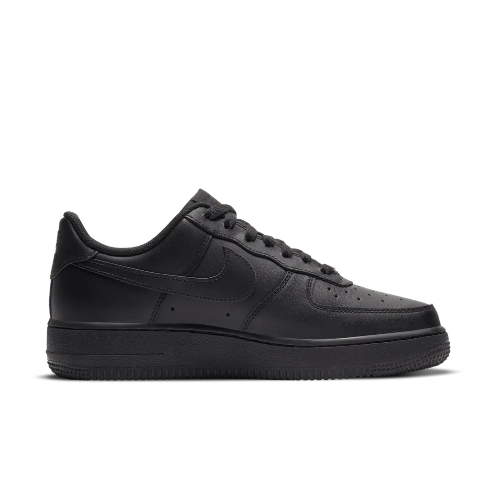 212025_Nike-Air-Force-1-'07_BLACK_DD8959-001_img3