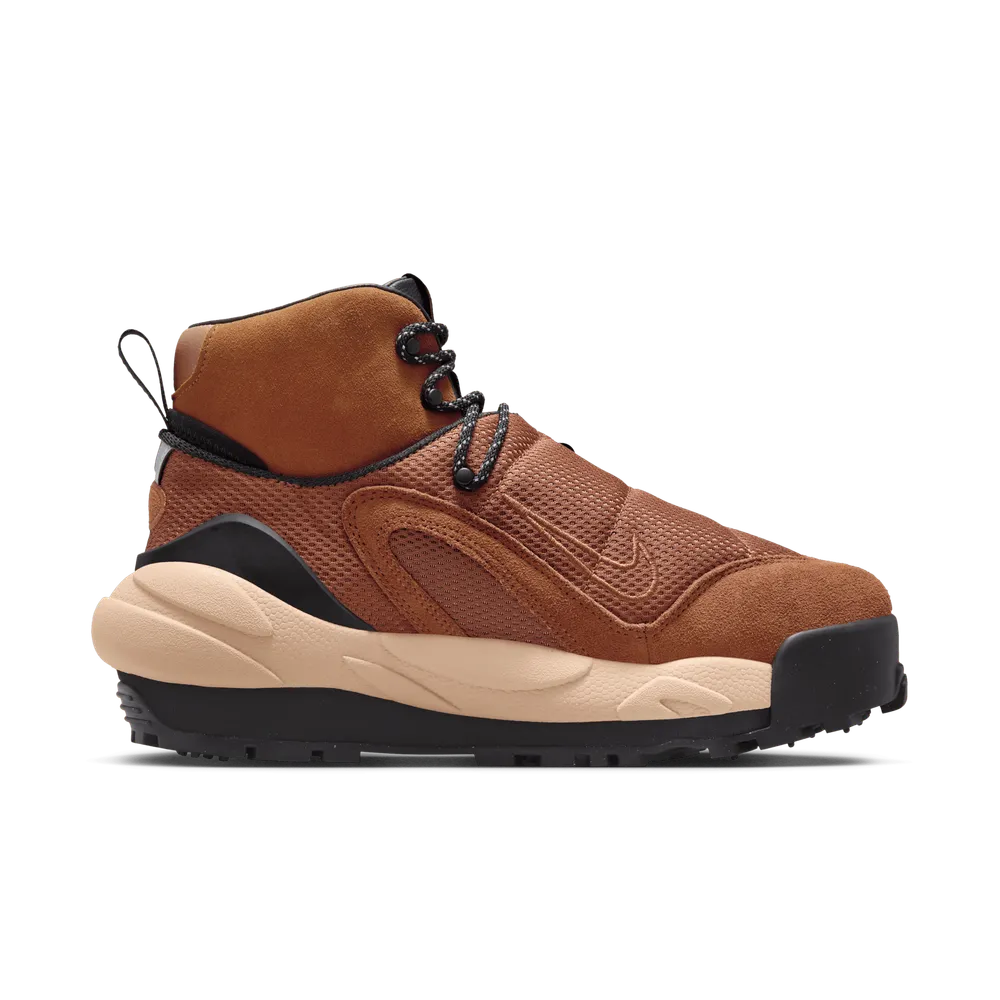 825B48_Sacai-x-Nike-Magmascape_LIGHT-BRITISH-TAN_FN0563-200_img3