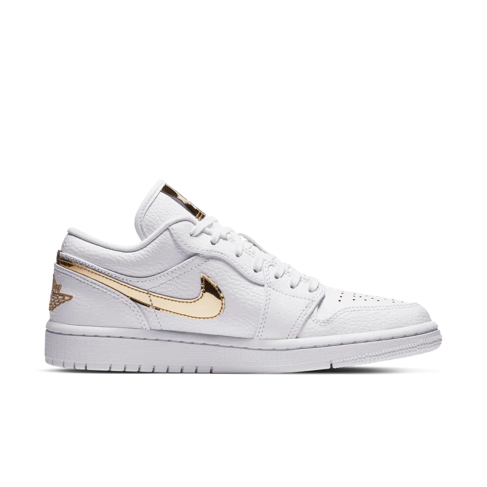 C7AA8A_Nike-Air-Jordan-1-Low_METALLIC-GOLD_CZ4776-100_img2