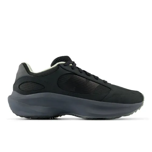 2C2E2D_New-Balance-Warped-Runner_LUNAR-NEW-YEAR_UWRPDLN_img0