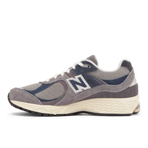 5D5E60_New-Balance-2002R-_GREY-NAVY_M2002REL_img1