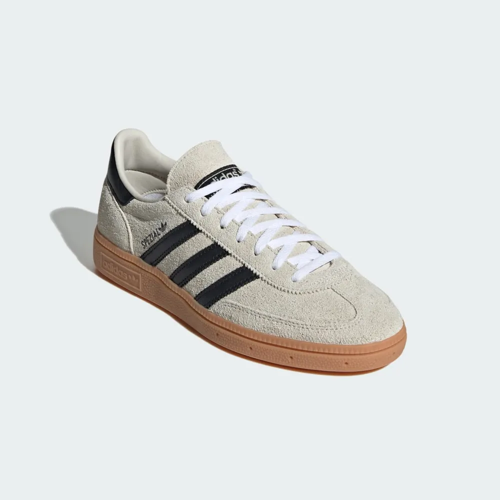 C8C1B7_Adidas-Handball-Spezial_GREY-CORE-BLACK_IF6562_img4