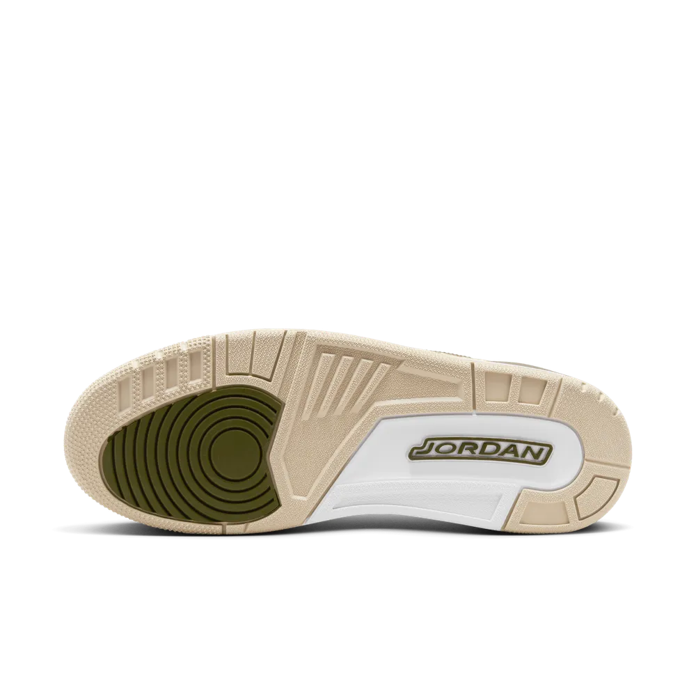 E0D0C2_PSG-x-Air-Jordan-Legacy-312-Low_SANDRIFT_FZ4358-100_img1