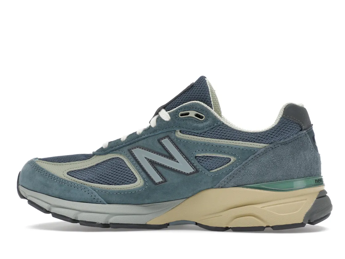 Auralee x New Balance Made in USA 990v4 