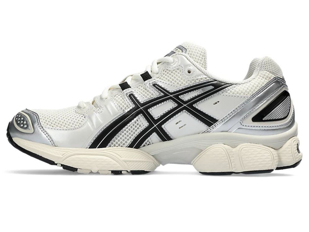 191919_Asics-Gel-Nimbus-9_CREAM-BLACK_1201A424-105_img2