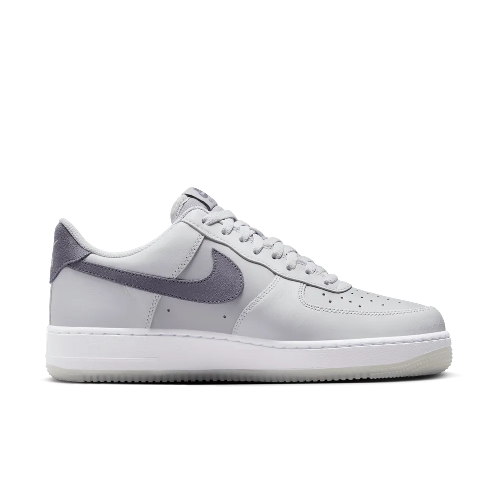565060_Nike-Air-Force-1-'07-LV8_LIGHT-SMOKE-GREY_FJ4170-001_img2