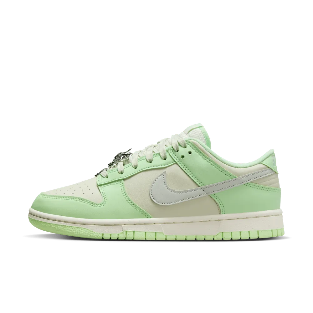 B9D4A6_Nike-Dunk-Low-Next-Nature-WMNS_SEA-GLASS_FN6344-001_img0