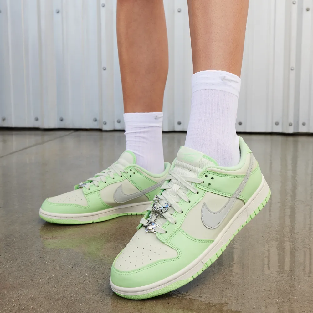 B9D4A6_Nike-Dunk-Low-Next-Nature-WMNS_SEA-GLASS_FN6344-001_img1