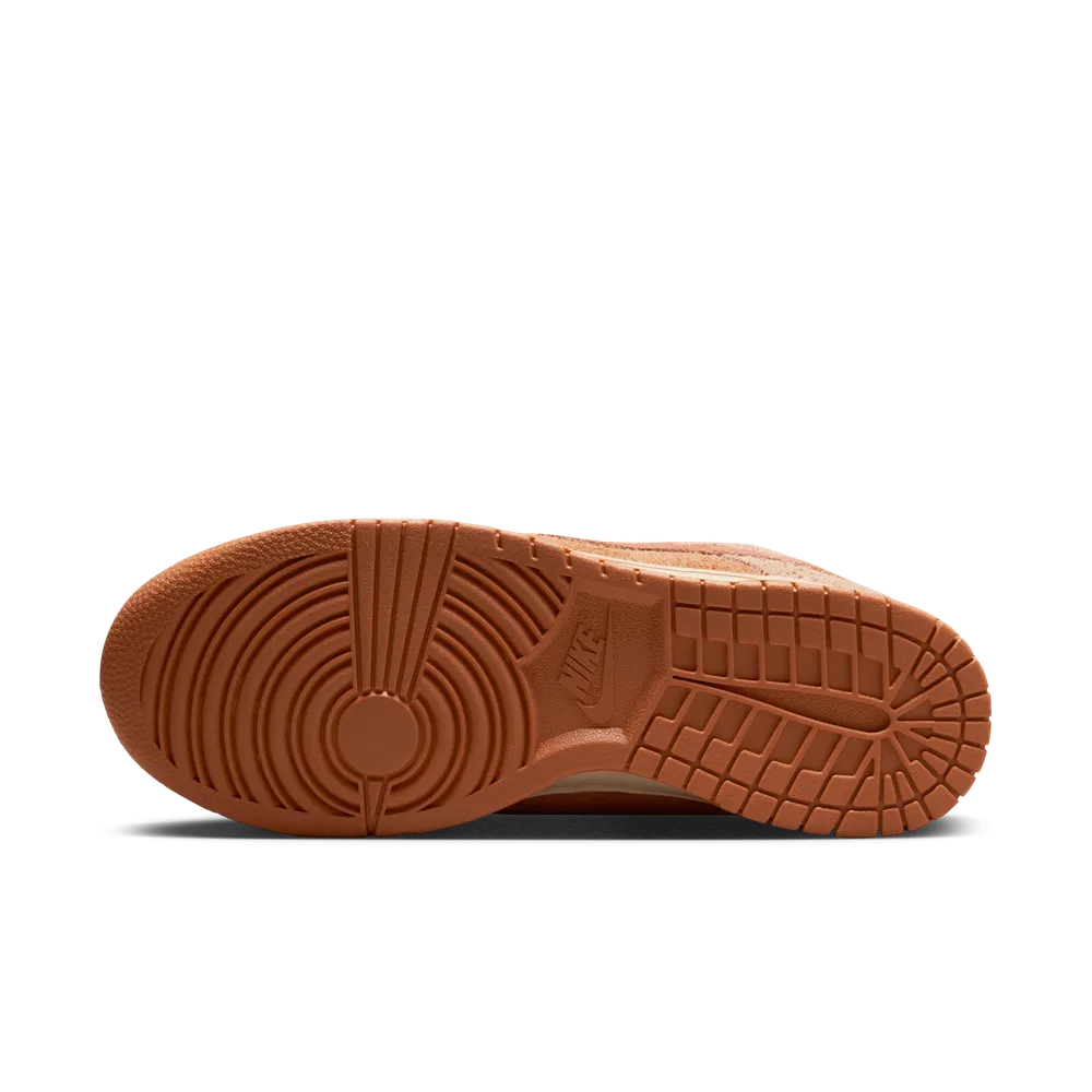 BE7B5F_Nike-Dunk-Low-WMNS_BURNT-SUNRISE_HF5075-287_img1