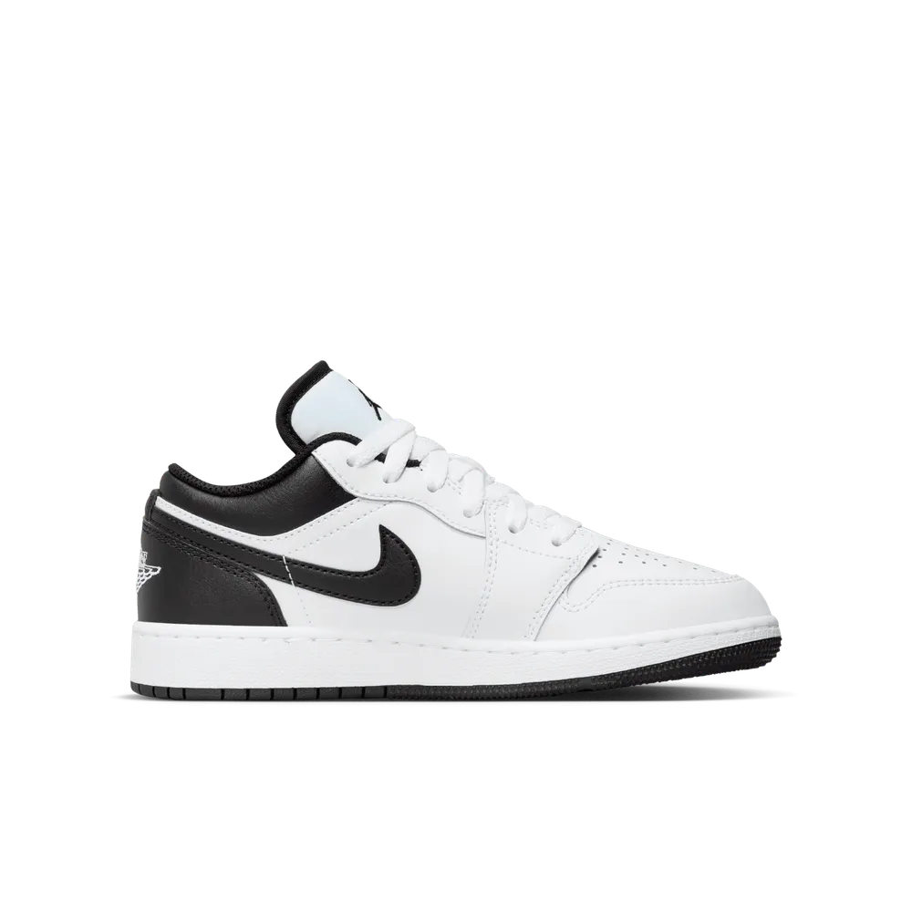 313131_Air-Jordan-1-Low-GS_WHITE-BLACK_553560-132_img2