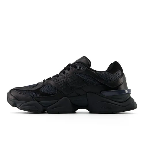 111111_New-Balance-9060_TRIPLE-BLACK_U9060NRI_img1