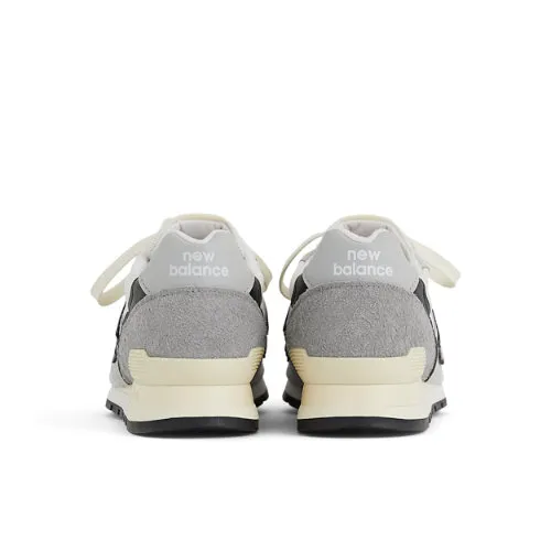 A2A0A0_New-Balance-996-Made-In-USA_GREY_U996TG_img2