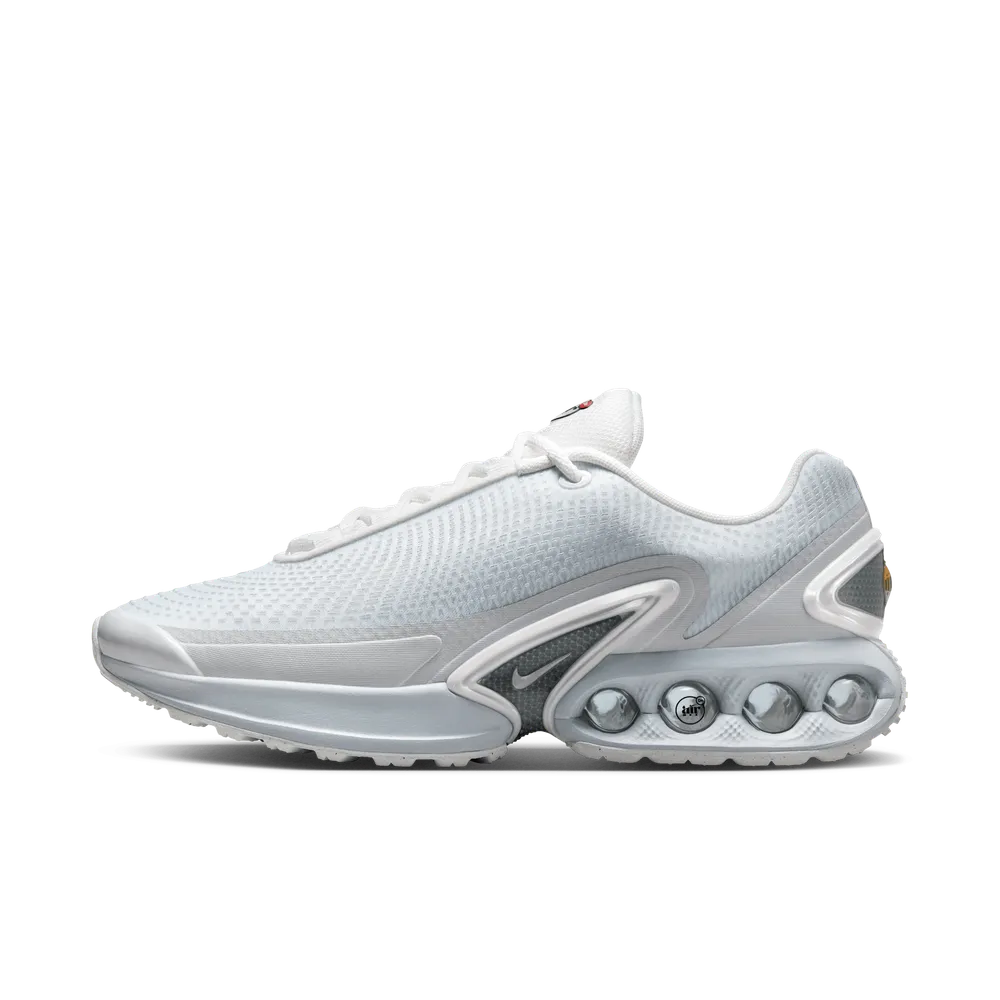A7AFB5_Nike-Air-Max-DN-WMNS_WHITE-METALLIC-SILVER_FJ3145-100_img0