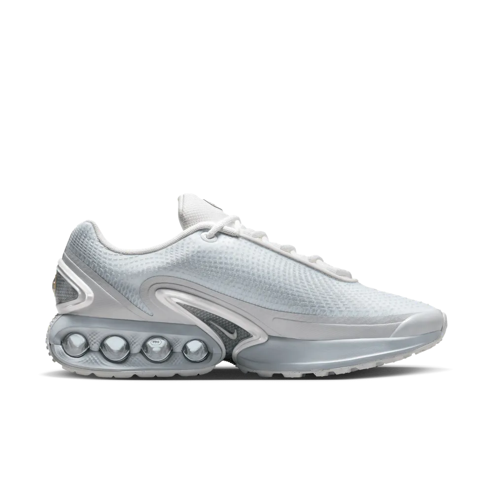 A7AFB5_Nike-Air-Max-DN-WMNS_WHITE-METALLIC-SILVER_FJ3145-100_img2