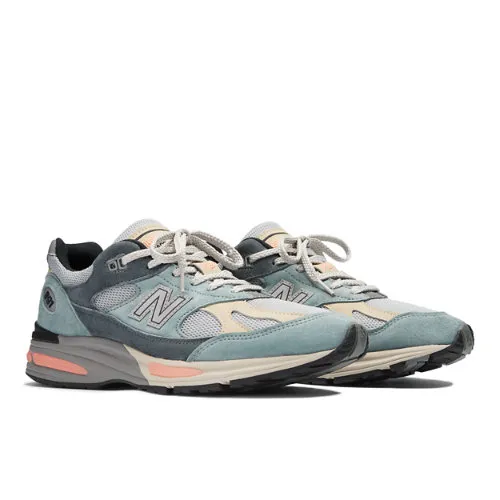 7F9FAA_New-Balance-991V2-Made-In-UK_BLUE-SILVER_U991SG2_img0