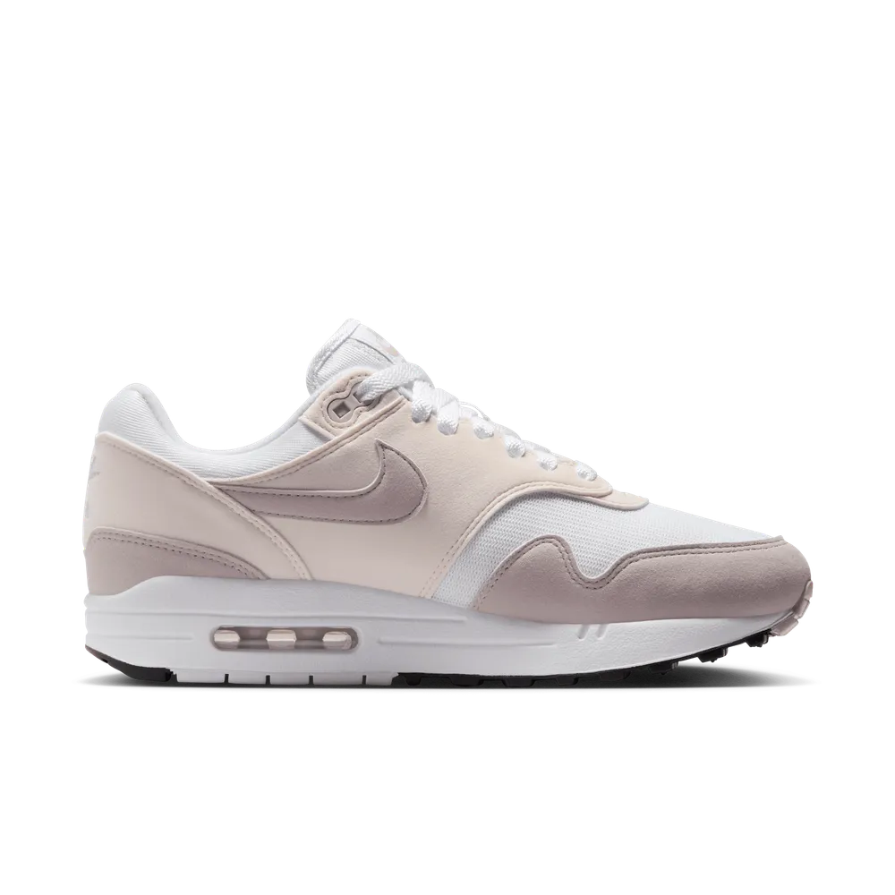 B6A6A1_Nike-Air-Max-1-WMNS_PLATINUM-VIOLET_DZ2628-106_img2