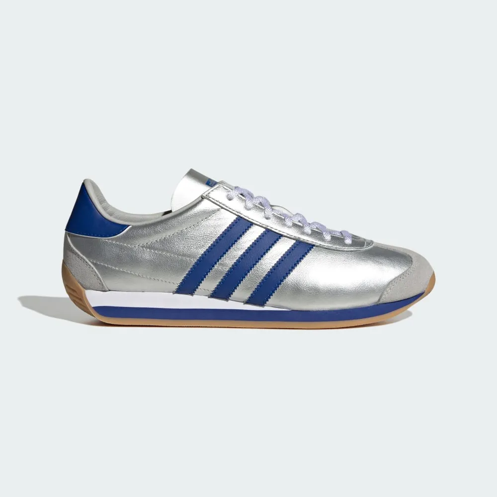 2C4379_adidas-Originals-Country-OG_MATTE-SILVER_IE4230_img0