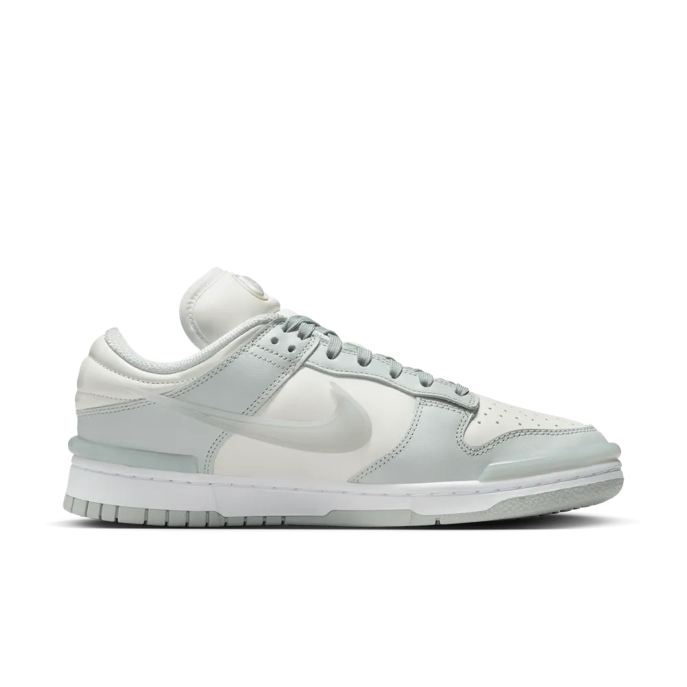 C5CAC6_Nike-Dunk-Low-Twist_LIGHT-SILVER_DZ2794-004_img2