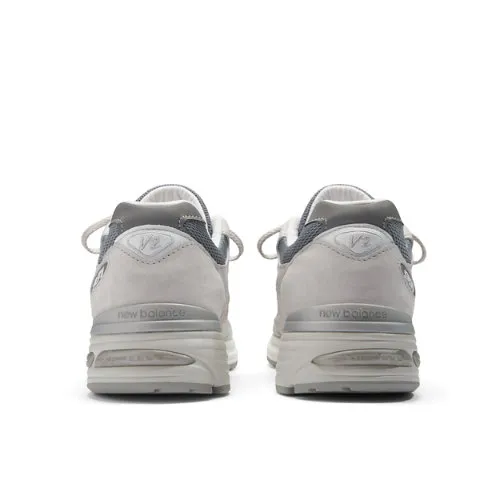 8A7F7A_New-Balance-991V2-Made-In-UK_NIMBUS-CLOUD_U991LG2_img3