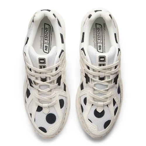CCC9B5_New-Balance-1906R_WHITE-POLKA-DOT_M1906RPC_img2