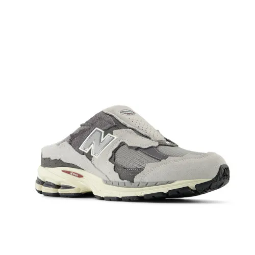 B2AEAD_New-Balance-2002R-Mule-Protection-Pack_RAIN-CLOUD_M2002NA_img0