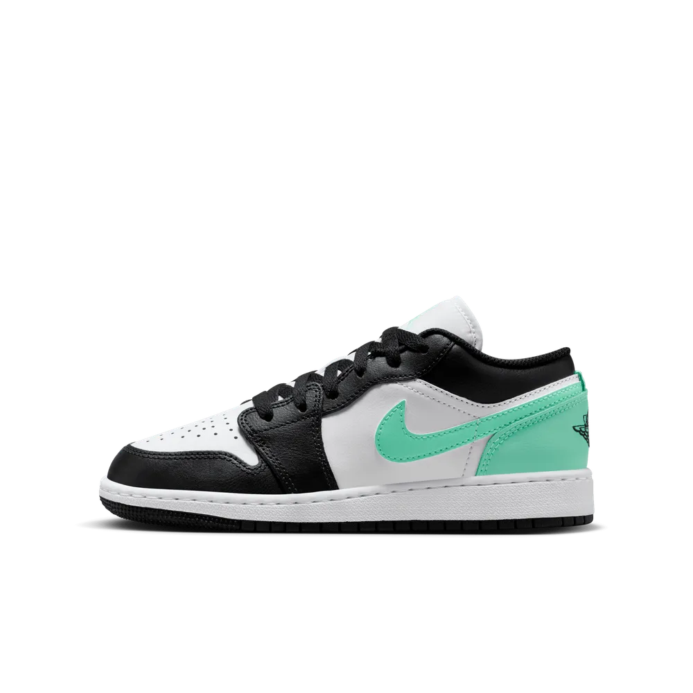 70BFA4_Air-Jordan-1-Low-GS_GREEN-GLOW_553560-131_img1