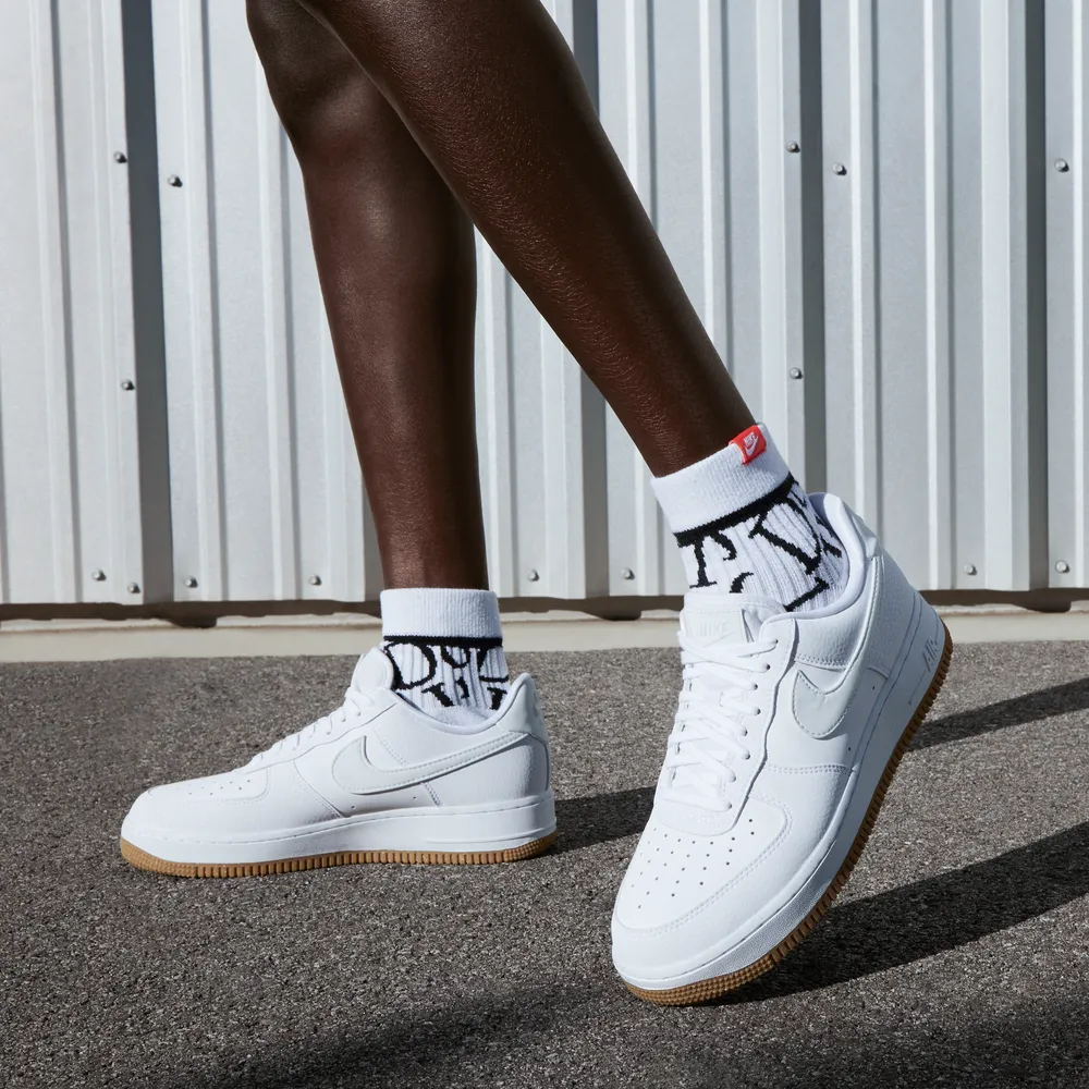 957740_Nike-Air-Force-1-Low-Next-Nature-WMNS_WHITE-GUM_FN6326-100_img2