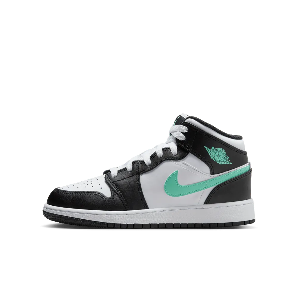 71A58F_Air-Jordan-1-Mid-GS_GREEN-GLOW_DQ8423-103_img0