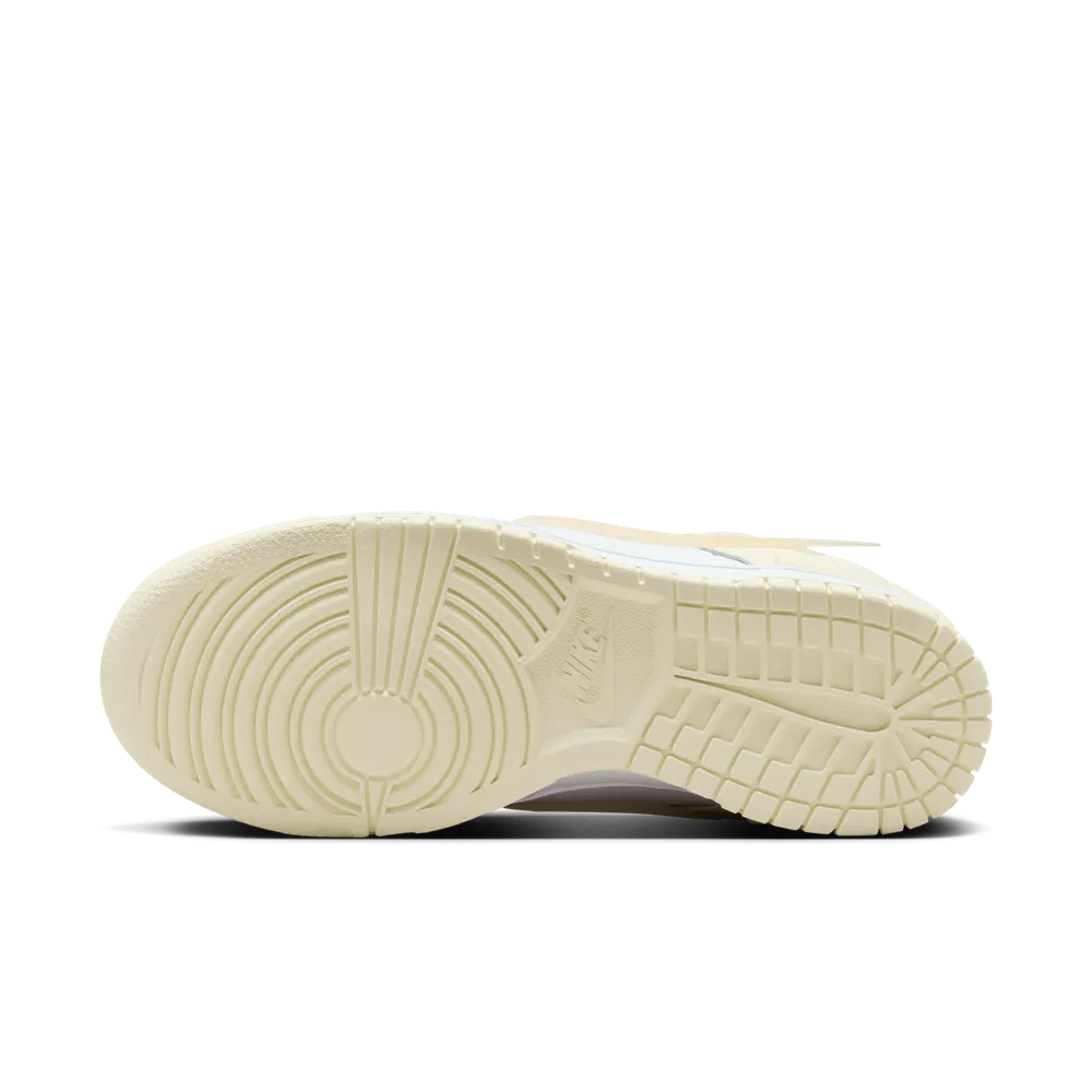 DBD9C1_Nike-Dunk-Low-Twist_COCONUT-MILK_DZ2794-104_img1